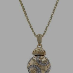 Star wars limited edition 14k necklace with diamonds